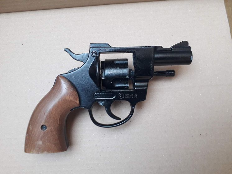 Image of Olympic Starter Pistol recovered at 29 Dormers Rise