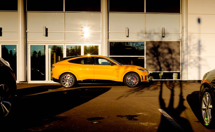 Ford Mustang Mach-E GT 2021 