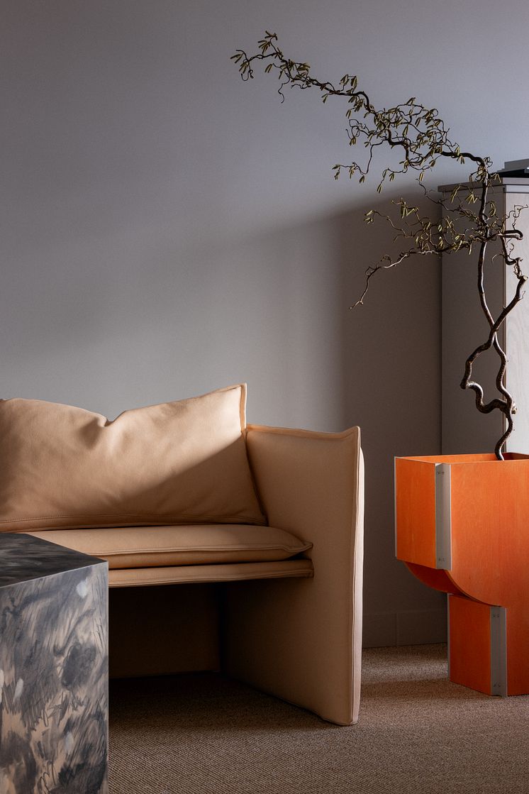 The Executive
Designer: Jenny Nordberg
Producent: Yllw Factory