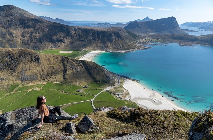 Hauklandstranden beach - Lofoten-Christine Baglo - Visit Norway .jpg