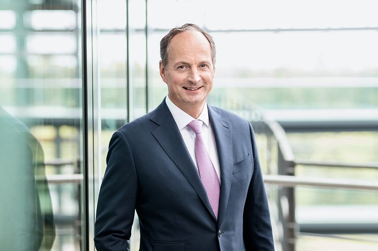 Matthias Schellenberg