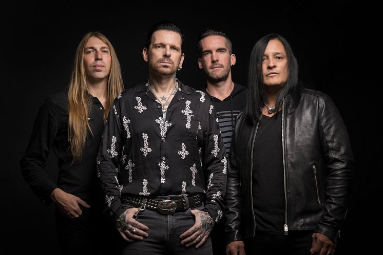 Black Star Riders Promo 2 credit Robert John_x