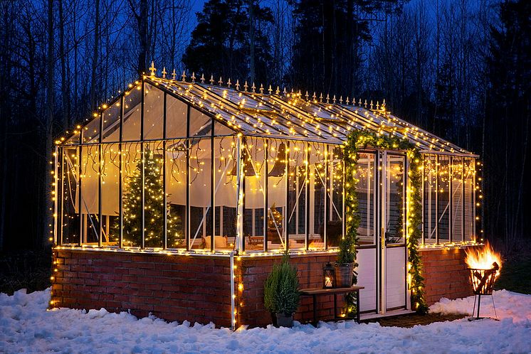 rusta_s4_2021_Christmas_Outdoor_led_light_system