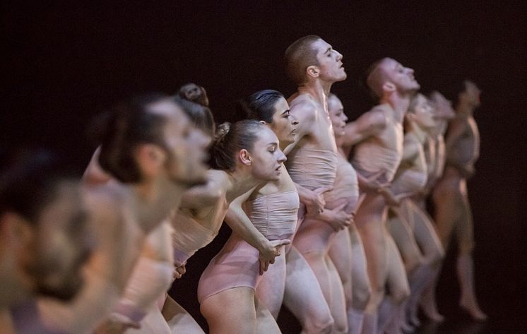 Autodance av Sharon Eyal.