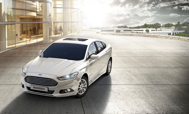 Nye Ford Mondeo - her som hybridversjon