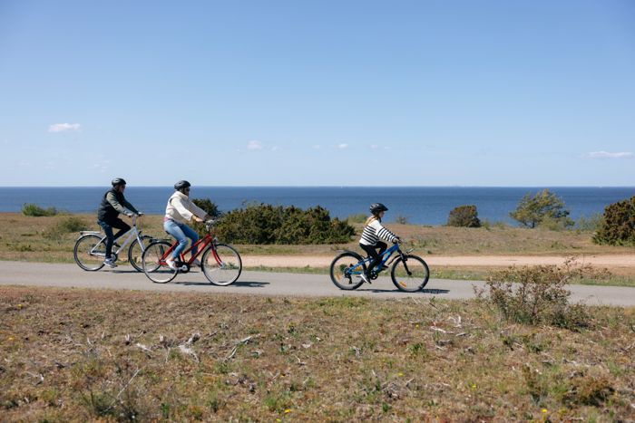 Cyklister på rad i april