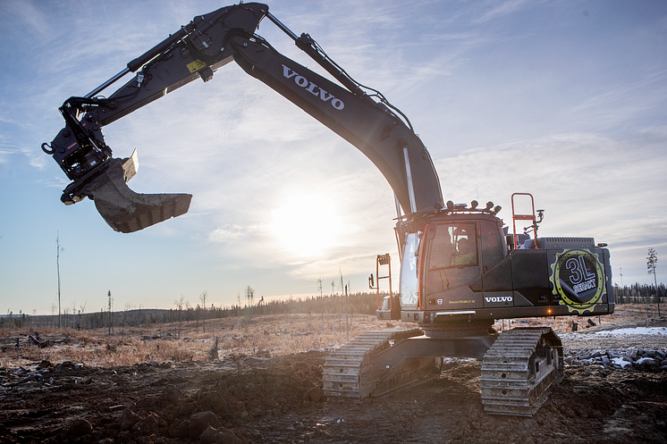 Volvo EC300EL High & Wide