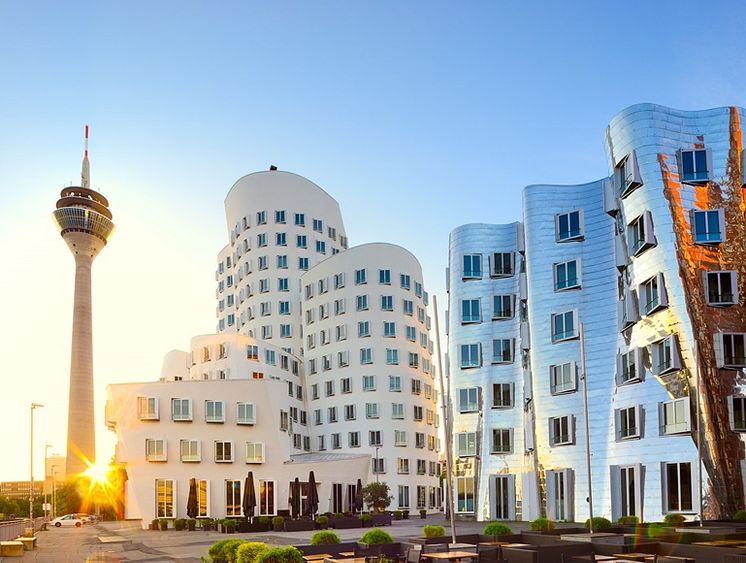 Düsseldorf: Rhine Tower and Neuer Zollhof building 