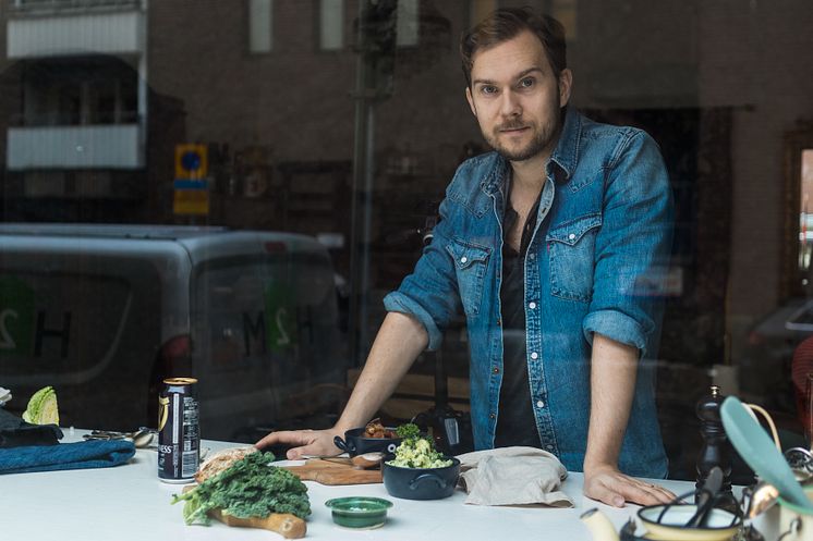 Gustav "Jävligt Gott" Johansson, influencer and cook book author.