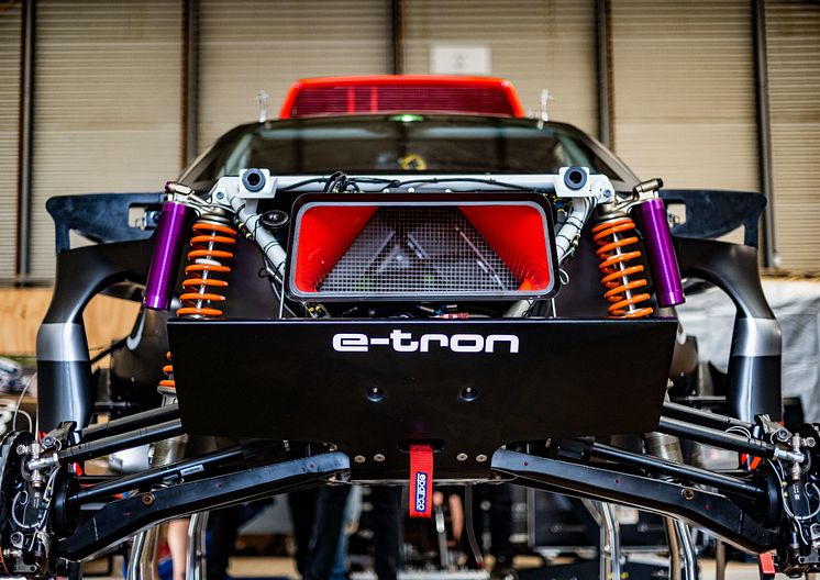 Audi RS Q e-tron (Dakar Rally)