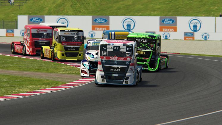 Online Truck Race