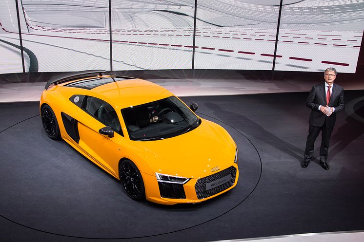 Prof. Rupert Stadler (Chairman of the Board of Management of AUDI AG); next to the new Audi R8 V10 plus on the 2015 Geneva Volkswagen Group Night (ovenfra)