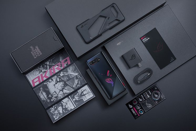 ROG Phone 5 Black Packaging.jpg