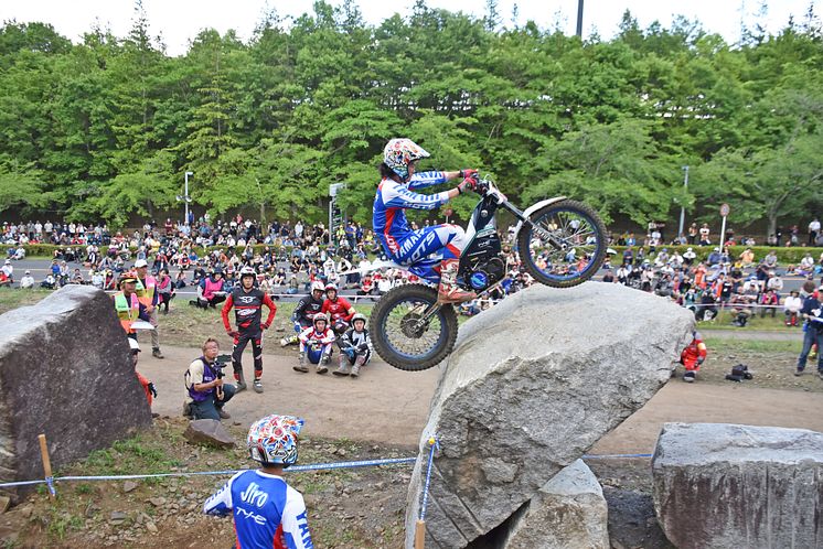 2023060504_003xx_JTR_Rd3_黒山選手_4000