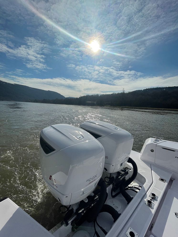 Cox Marine - The CXO300 outboard is approved for twin installations on Lake Constance (2)