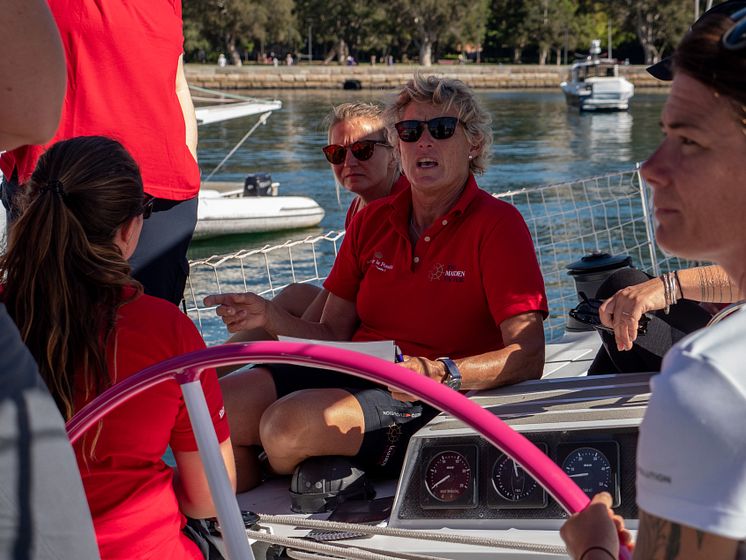 HI-res image - Inmarsat - Skipper Wendy Tuck briefs the team before leaving for Auckland