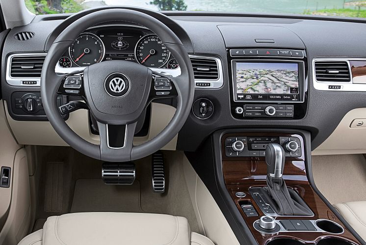 Volkswagen Touareg 2014