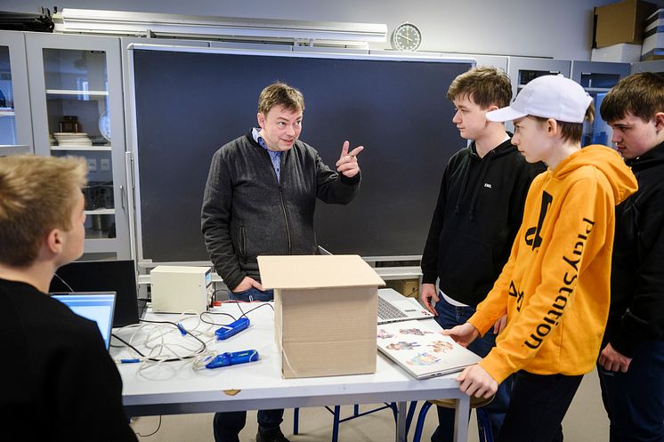 Naturvidenskabelige Gymnasielærerpris 2023 Vest_KlausMøllerKristensen_Foto_Novo Nordisk Fonden