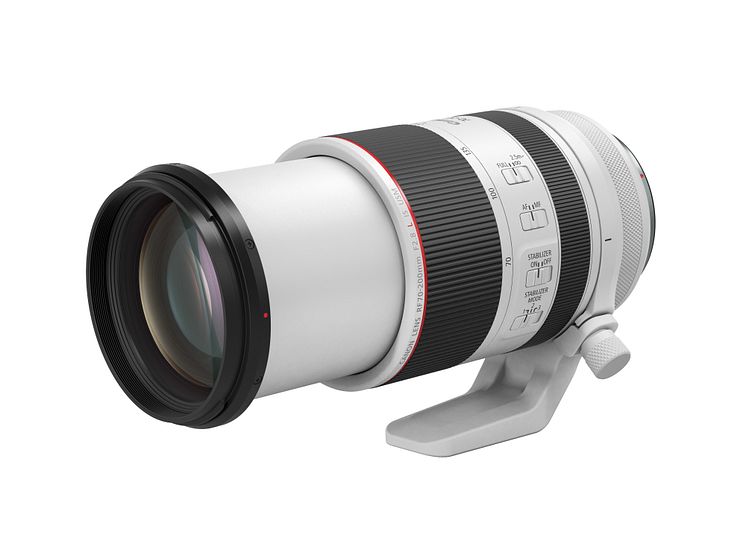 RF70-200mm F2.8 L IS USM Extended WHT FSL 02