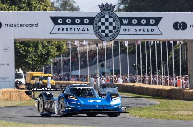 VW_ID.R_Goodwood_2k19-171