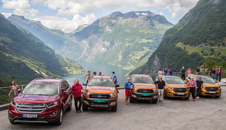 Med nye Ford Edge og Ford Ranger i Geiranger under den internasjonale presselanseringen av disse modellene.