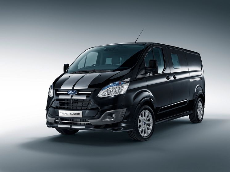 Ford Transit Custom Black Edition