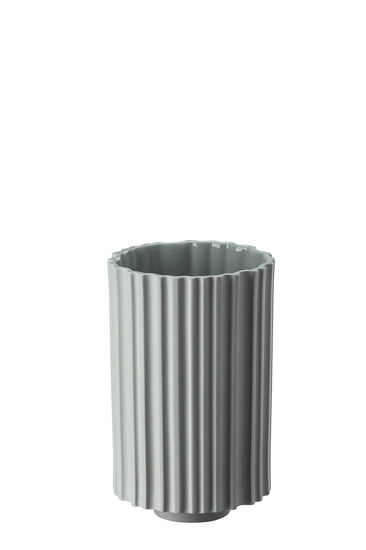 ROS_Sixty&Twelve_1961_Ura_Lava_Tapio_Wirkkala_Vase_18_cm