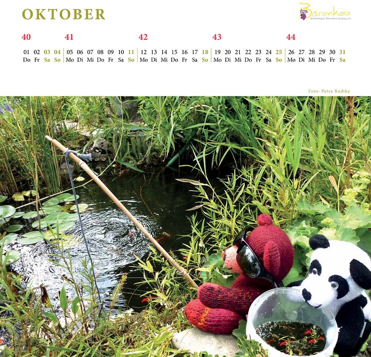 Bärenherz-Kalender 2015: Jeder Monat präsentiert bunte Strickbärchen in Aktion