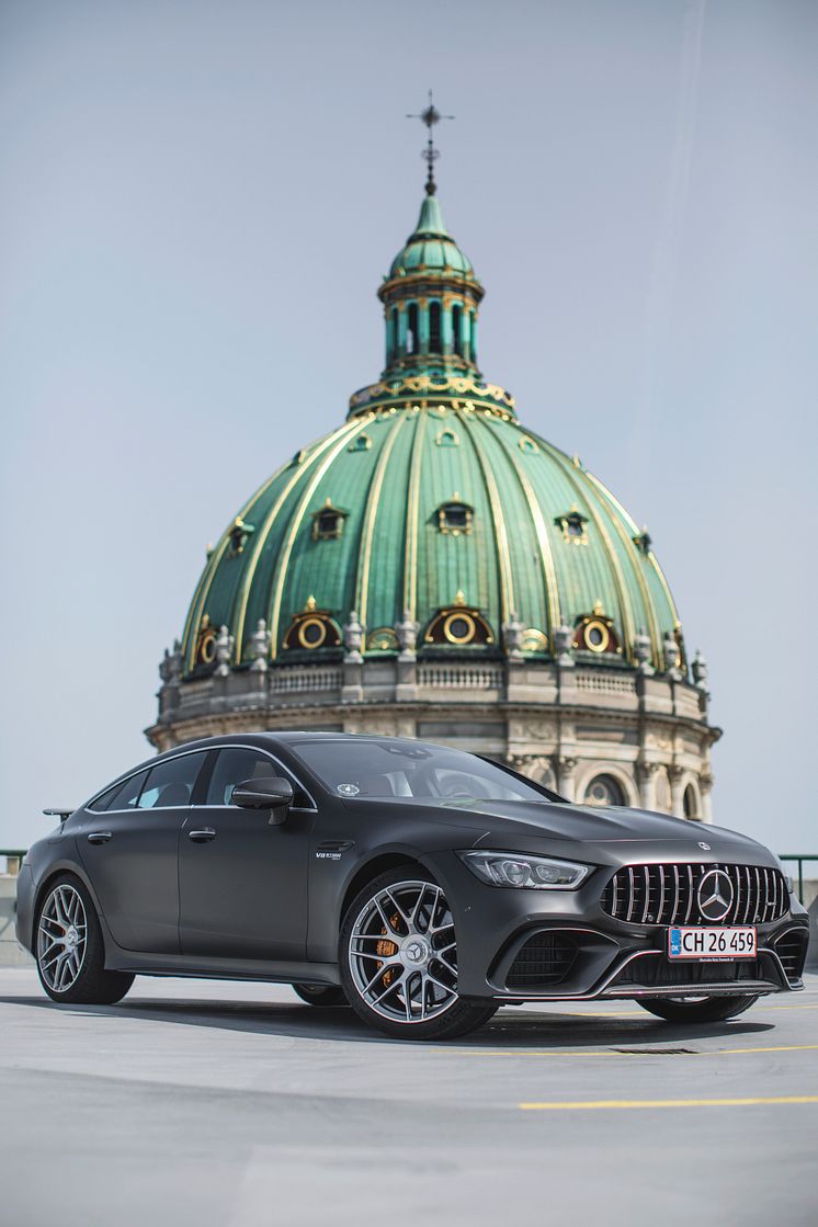 Mercedes-AMG GT 63 s