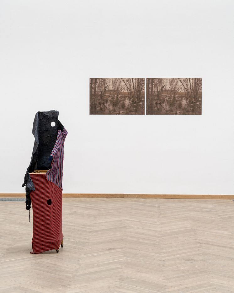 Simon Persson, Not titled (landscape), 2011. Helene Norup Due, Same length as me, 2023