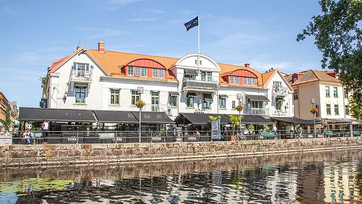 Cernera säljer central fastighet i Borås