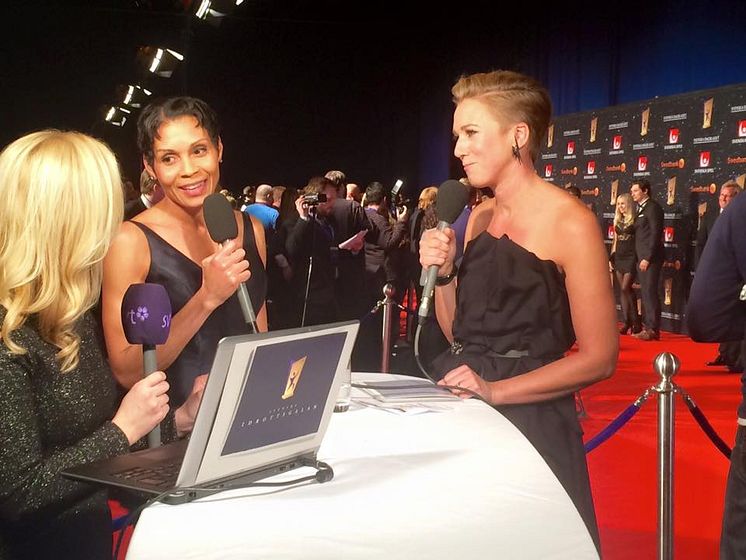 Maria Akraka, Kajsa Bergkvist och Ida Warg vid Röda Mattan Idrottsgalan 2016