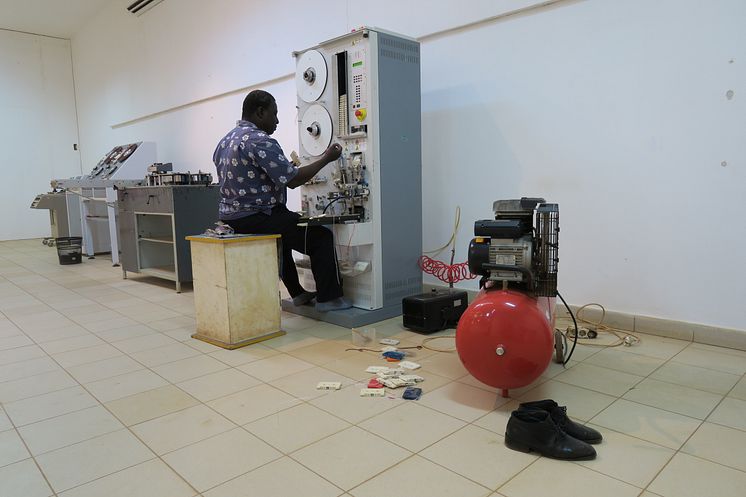 Installationsbild från / Installation image from: Factory Back, 2019,  Musée national du Burkina Faso, Ouagadougou, Theresa Traore Dahlberg