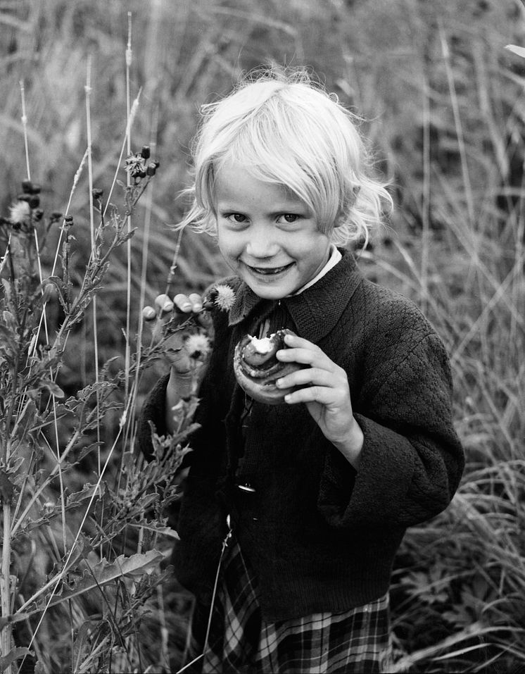 God kanelbulle, året är 1953. Foto: Erik Liljeroth, Nordiska museet