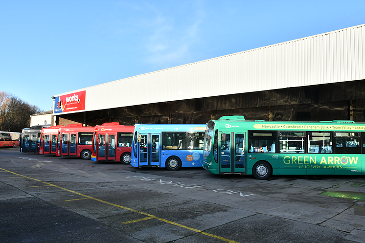 Go North East raises funds for Gateshead Foodbank at special farewell bus event