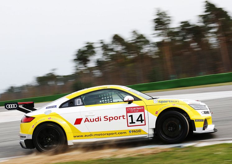 Audi Sport TT Cup-bilen på Hockenheim-banen