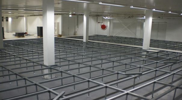 Stabilt installationsgolv som håller för högt tryck