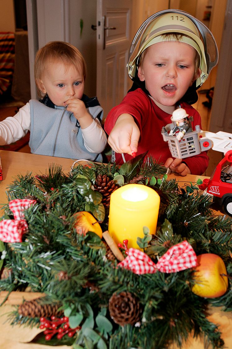 Vorsicht Weihnachten 2 Hochformat