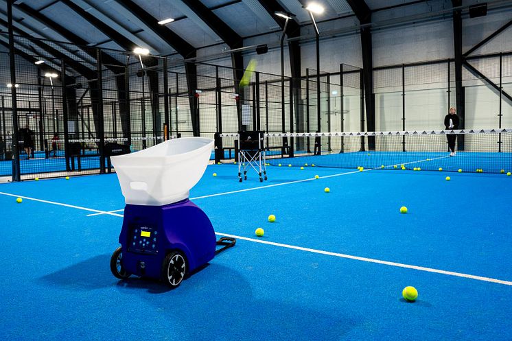 Padel - boldmaskine (1)