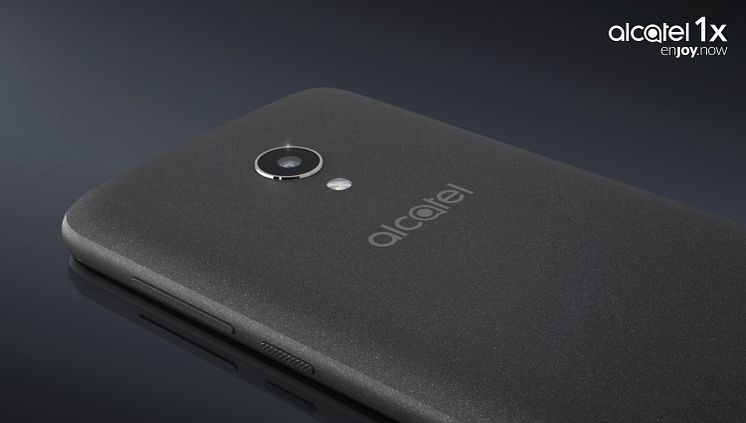 Alcatel1X_MWC_Detail_01