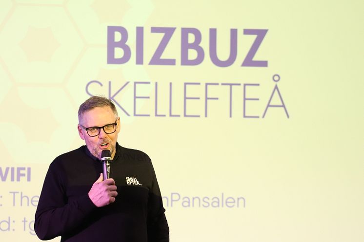 Bengt Ivansson, Bizbuz