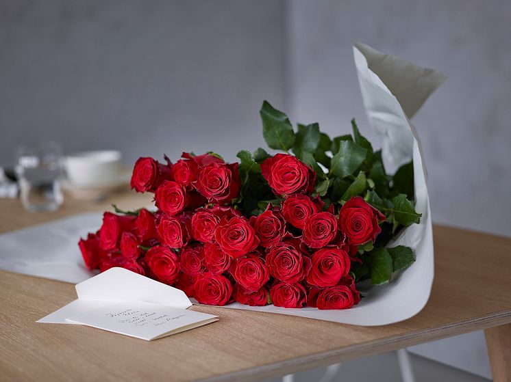 Røde roser til valentine