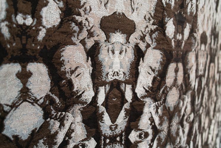 Konstnär Gil Yefman – närbild av Human Tapestry 