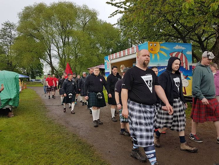 18. Highland Games in Prießnitz: Kinderhospiz Bärenherz wird zum 4. Mal mit einer Spende bedacht