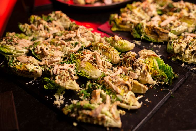 Grillet hjertesalat. 
