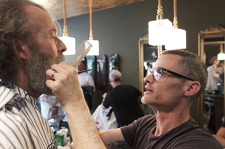 Christopher Hamilton, Hamiltons Barbershop, Linköping