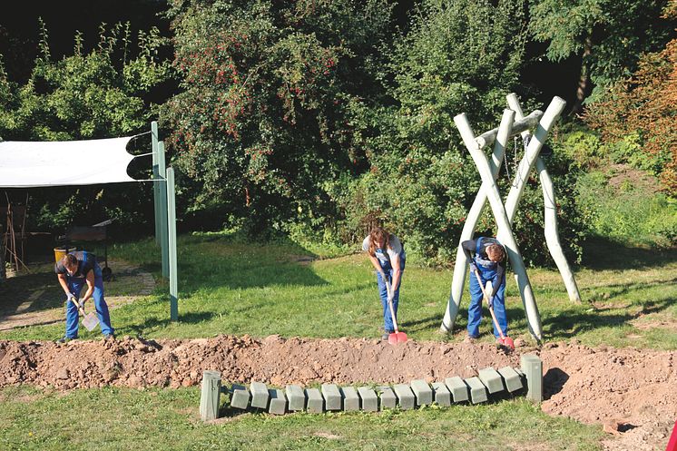 Startschuss für Umbau im Kinderhospiz: RWE Companius und Bildungszentrum Engergie Halle machen den Anfang