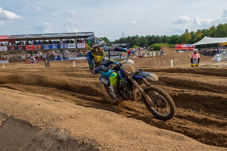 2022072501_009xx_MXGP_Rd14_ルノー選手_4000