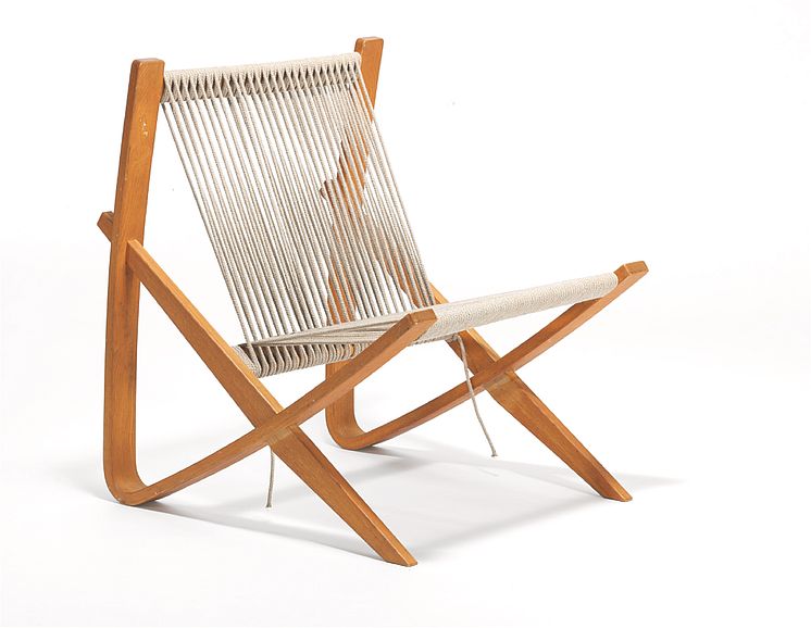 Poul Kjærholm: "Flitsbuestolen" / "The Bowstring Chair".