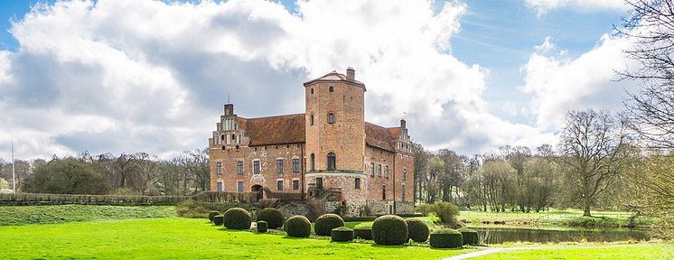 slott_1490x576.jpg